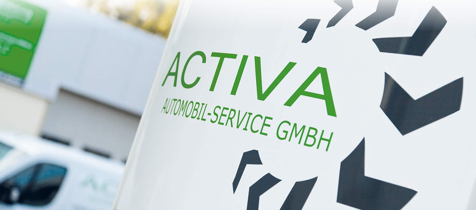 Activa Schriftzug an einem individuell ausgestatteten Fahrzeug